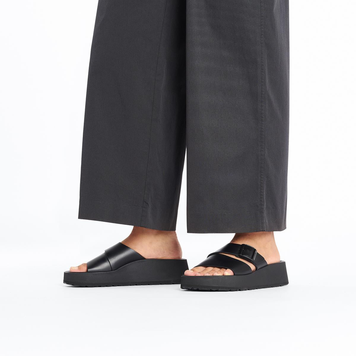 Birkenstock Almina Black - Image 2