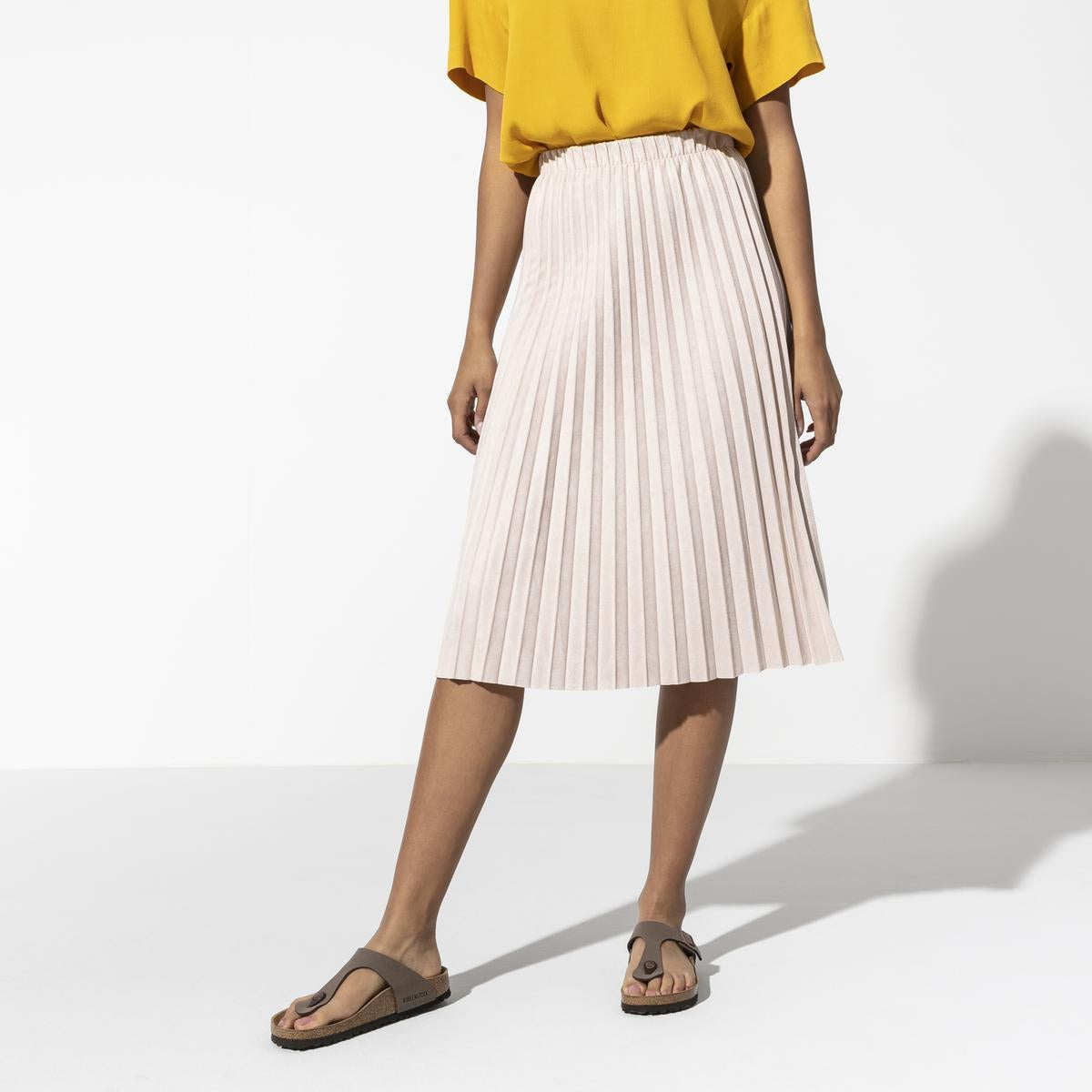 Birkenstock Gizeh Mocca - Image 2
