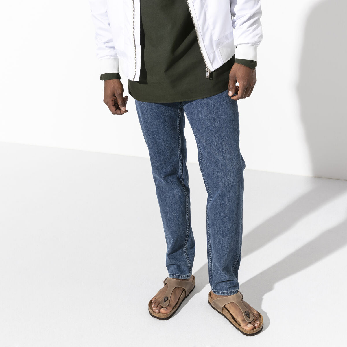 Birkenstock Gizeh Tobacco Brown - Image 3