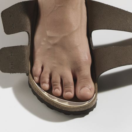 Birkenstock footbed raised toe bar