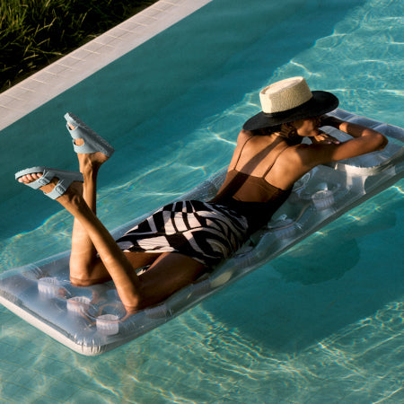 WATER-FRIENDLY STYLES