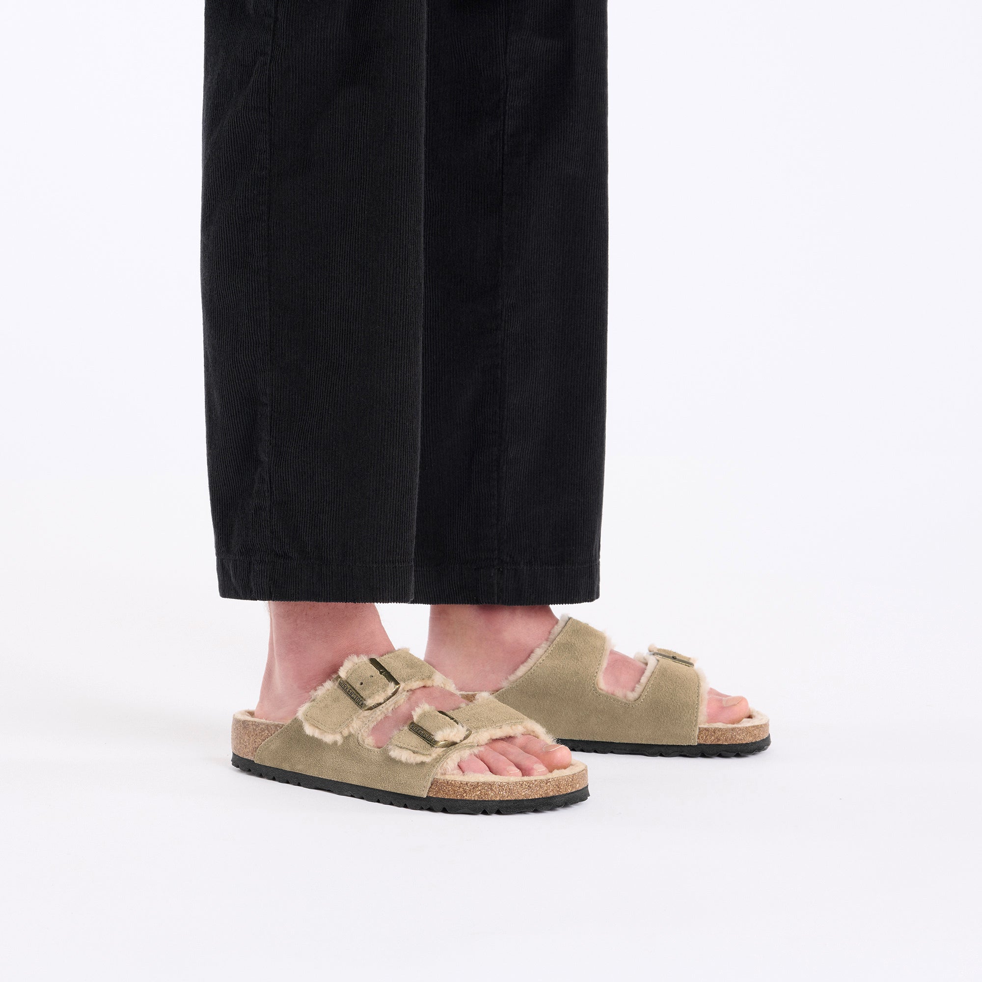 Arizona Shearling Suede Leather in Taupe – BIRKENSTOCK NZ