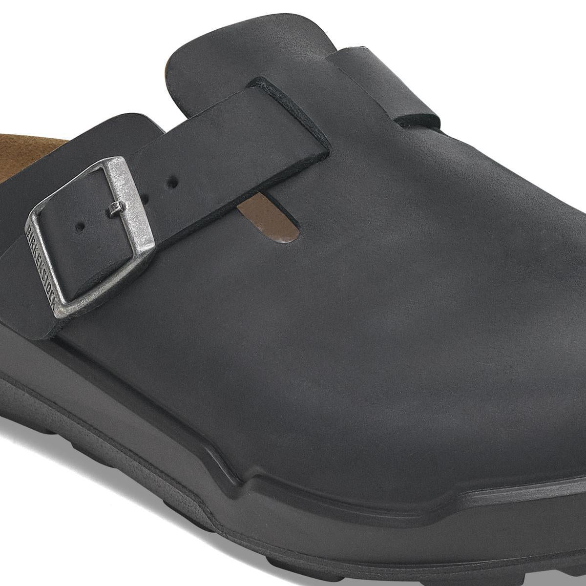 Boston Crosstown Oiled Leather in Black – BIRKENSTOCK NZ