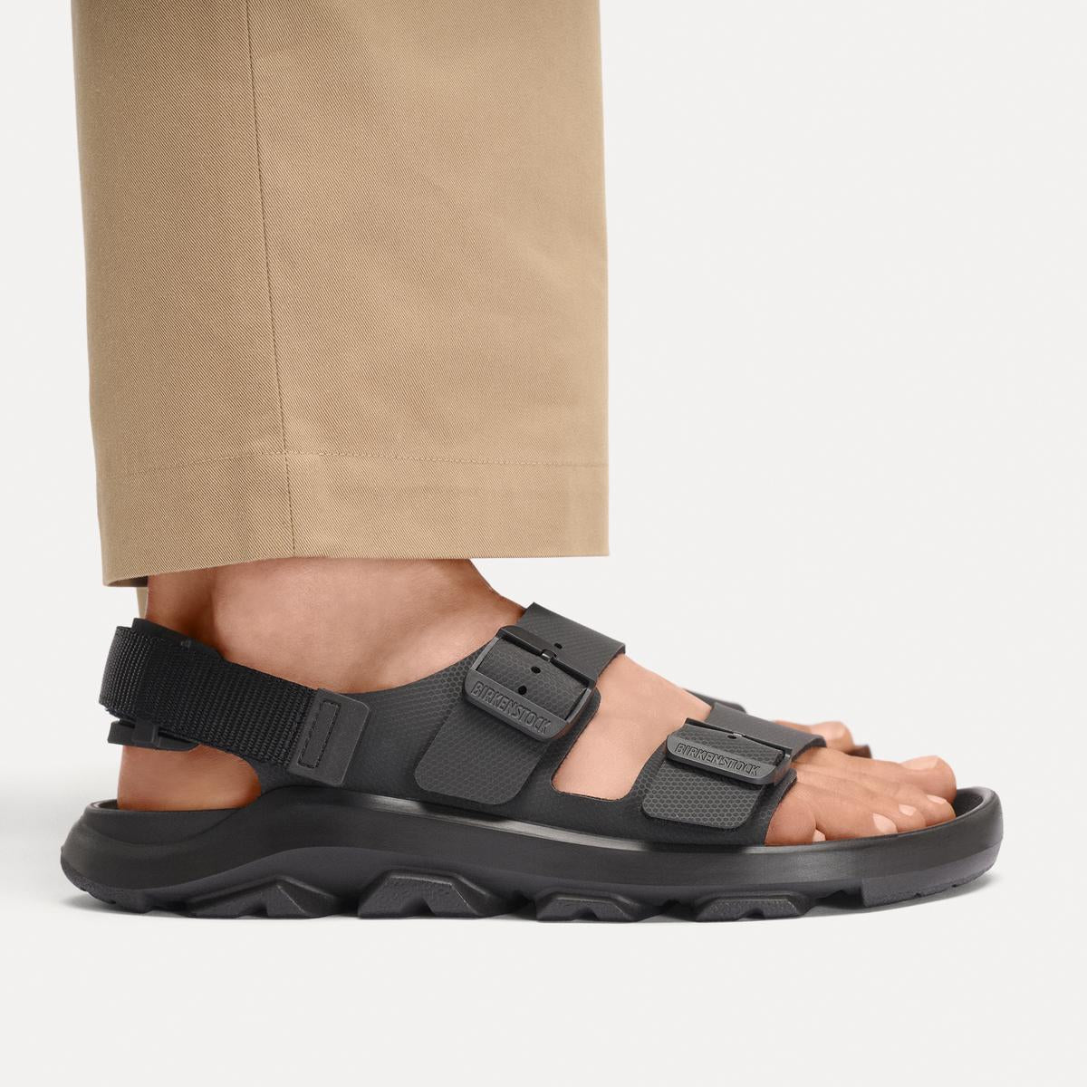 Birkenstock Mogami Tech Loop Apex Black - Image 4