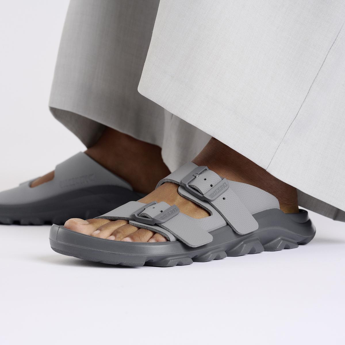 靴 BIRKENSTOCK | MOGAMI TERRA BF GREY WOMEN Mogami Terra Birko-Flor in Color Whale Gray | BIRKENSTOCK Canada