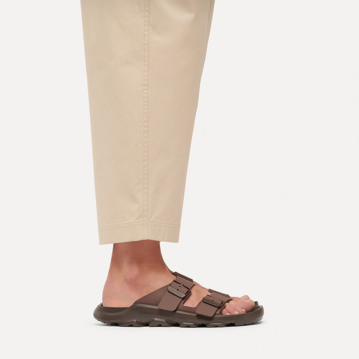 Birkenstock Mogami Terra 2 Strap Roast - Image 2