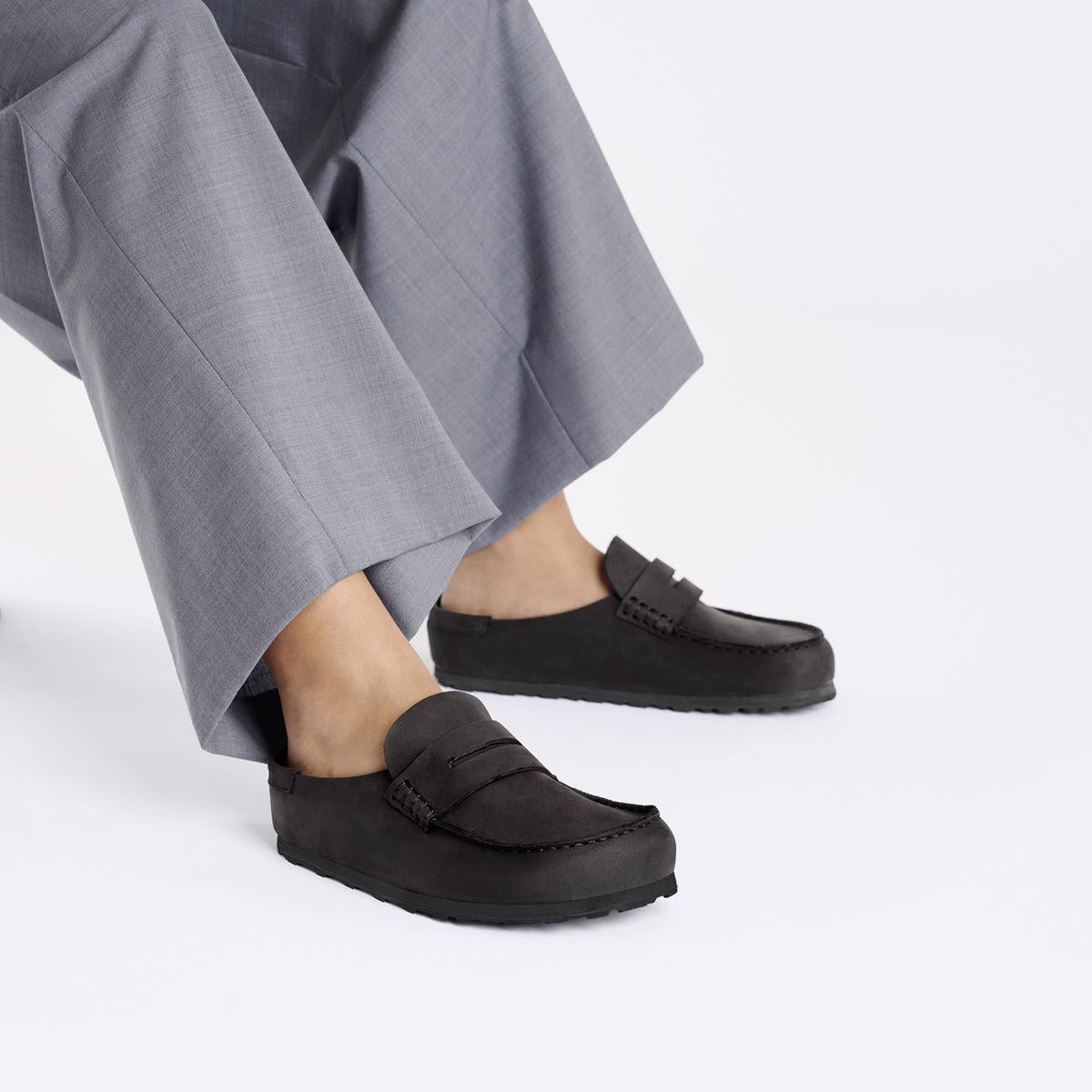 Naples Wrapped Oiled Leather in Black – BIRKENSTOCK NZ