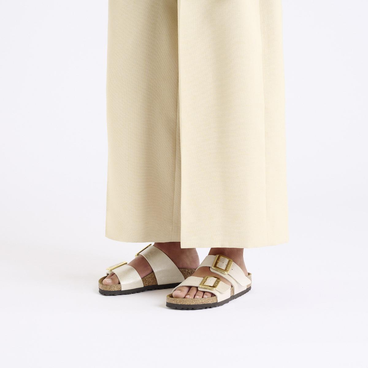Birkenstock Sydney Cushion Buckle Pearl White - Image 2